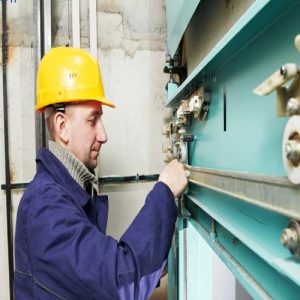 علائم خرابی آسانسور